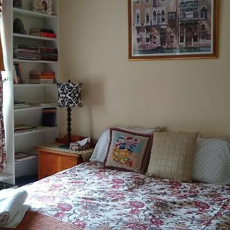 Australis Guest House 오타와 외부 사진